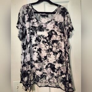Adrianna Vittadini, Short Sleeve Shark Bite Top, 3X, Black/White/Mauve